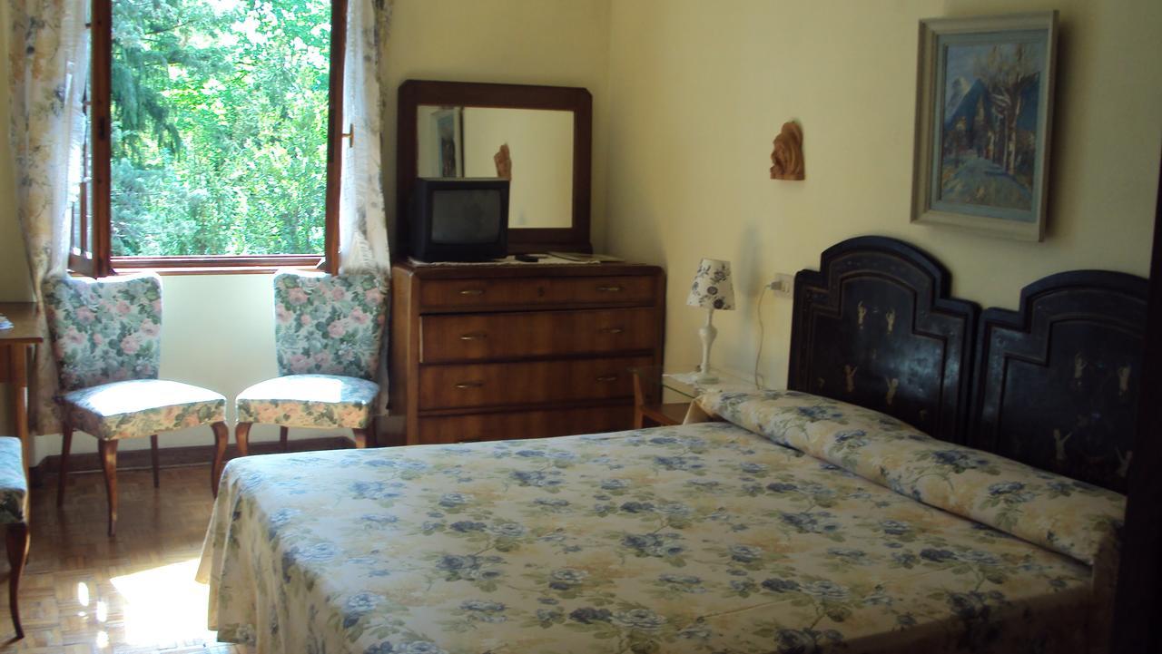 Albergo La Baita Corfino الغرفة الصورة